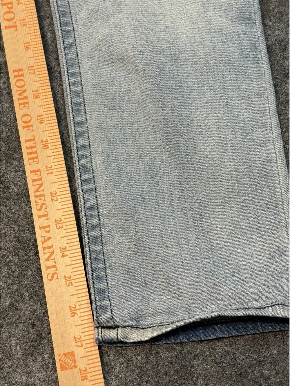 True Religion Rocco Relaxed Skinny Jeans Men’s 38x27 Light Wash Stretch Denim
